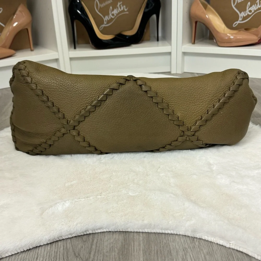 (SOLD) Bottega Veneta Cervo Hobo Shoulder Bag - Picture 2 of 16